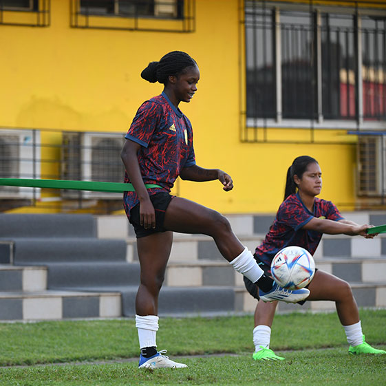 Leicy Santos “Quiero ser un ejemplo para las niñas que sueñan con ser  futbolistas”